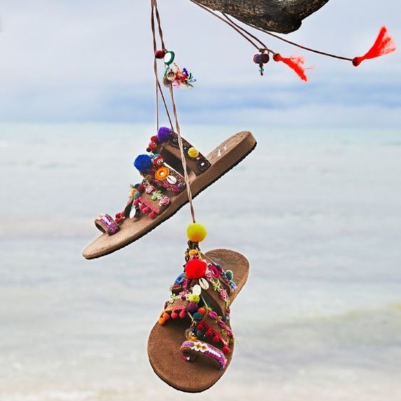 Free People Shoes - NWT Free People ~ Thaikila Sandals Khun